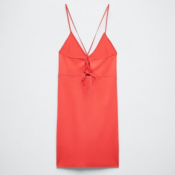 ZARA RED KNIT MINI DRESS WITH CUT-OUT DETAIL - Picture 4 of 8